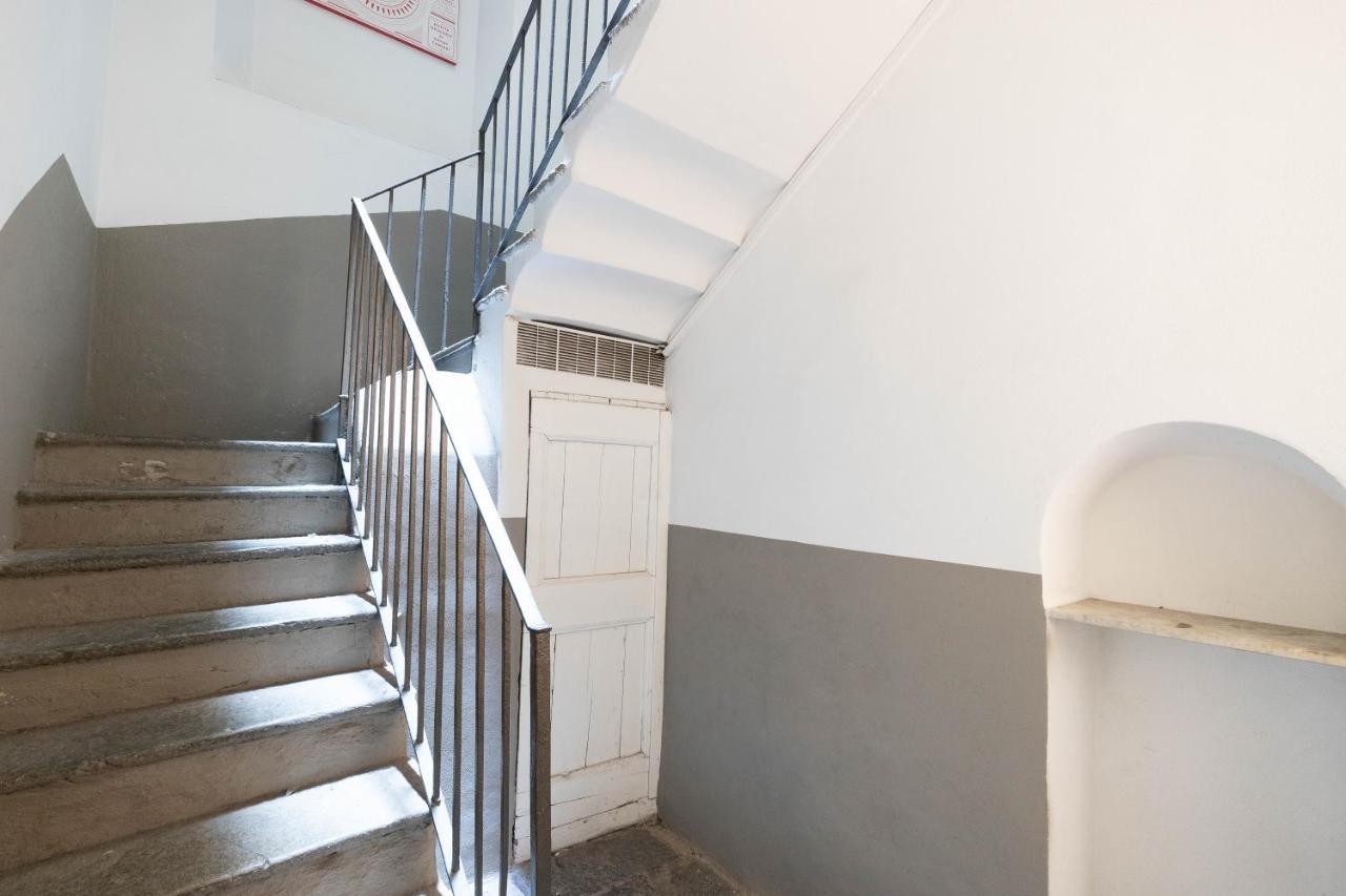 Appartement Casanina - The House Of Travelers à Côme Extérieur photo